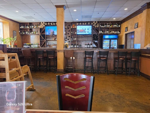 La Bella Tavola Italian Grill & Pizza photo 7